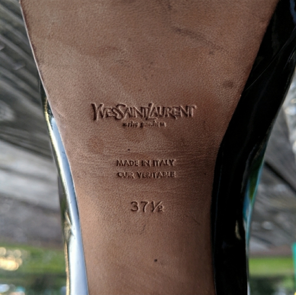 Yves Saint Laurent "Tribute Mary Jane" pumps - Picture 7 of 8